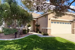 10115 Wilmington Ln, Apple Valley, CA 92308 - Photo 5