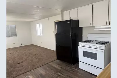 22601 Bear Valley Road #35, Apple Valley, CA 92340 - Photo 7
