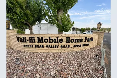 22601 Bear Valley Road #35, Apple Valley, CA 92340 - Photo 15