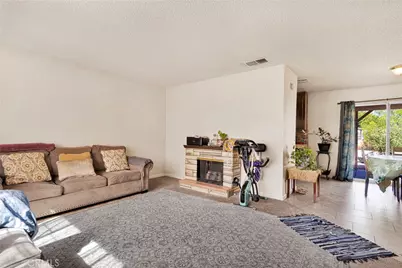 10881 Sauk Road, Apple Valley, CA 92308 - Photo 9