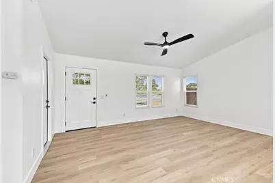 14633 Dana Street, Adelanto, CA 92301 - Photo 7
