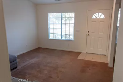 16034 Holly Brook Ln, Victorville, CA 92395 - Photo 5