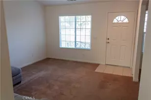 16034 Holly Brook Ln, Victorville, CA 92395 - Photo 5
