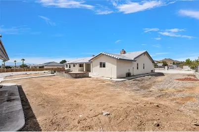 19311 Roanoke Road, Apple Valley, CA 92307 - Photo 53