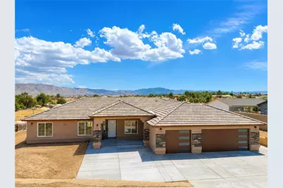 10955 E Avenue, Hesperia, CA 92345 - Photo 1