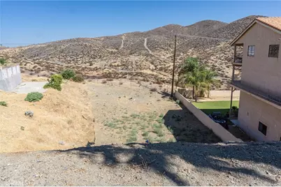 35302101 Vacation Drive, Canyon Lake, CA 92587 - Photo 19