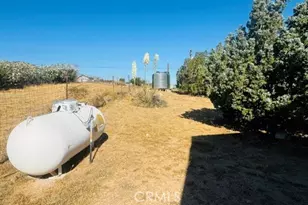 23936 Outpost Rd, Apple Valley, CA 92308 - Photo 15
