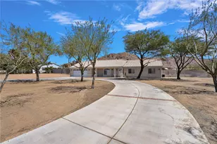 17025 Candlewood Rd, Apple Valley, CA 92307 - Photo 3
