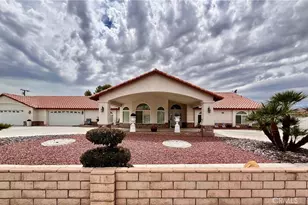 20055 Waco Ct, Apple Valley, CA 92308 - Photo 1