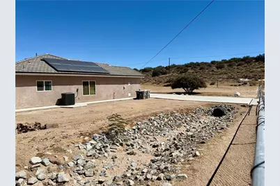 5826 Casita, Oak Hills, CA 92344 - Photo 35
