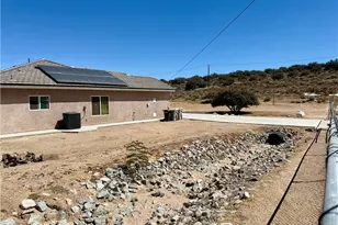 5826 Casita, Oak Hills, CA 92344 - Photo 35