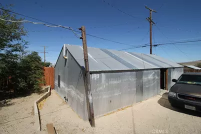 921 Flora, Barstow, CA 92311 - Photo 21
