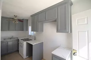 921 Flora, Barstow, CA 92311 - Photo 9