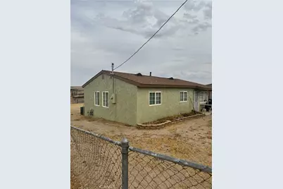 1407 Riverside, Barstow, CA 92311 - Photo 1