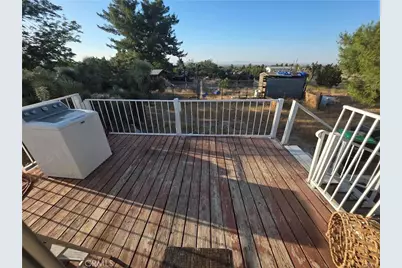 10623 1&2 Desert View, Pinon Hills, CA 92372 - Photo 15