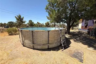 10623 1&2 Desert View, Pinon Hills, CA 92372 - Photo 19