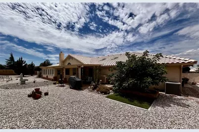 12753 Quail Covey Road, Apple Valley, CA 92308 - Photo 9