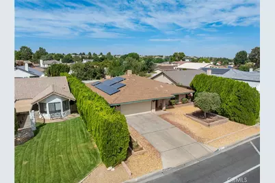 12950 Rolling Ridge Drive, Victorville, CA 92395 - Photo 7