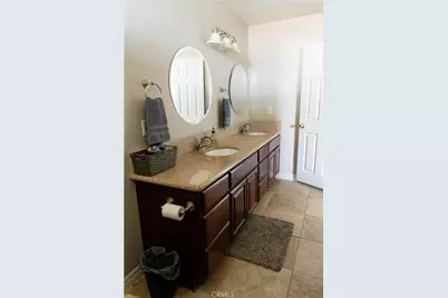 12072 Pacific, Phelan, CA 92371 - Photo 15
