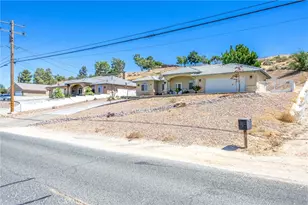 17659 Bangor, Hesperia, CA 92345 - Photo 25