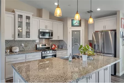 11374 Desert View, Pinon Hills, CA 92372 - Photo 9