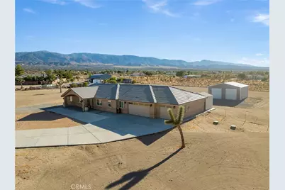 11374 Desert View, Pinon Hills, CA 92372 - Photo 35