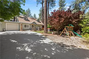1869 Outer Hwy 2, Wrightwood, CA 92397 - Photo 3
