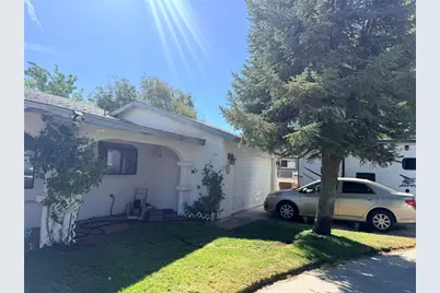 8283 Langdon, Hesperia, CA 92345 - Photo 3