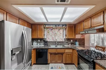 8283 Langdon, Hesperia, CA 92345 - Photo 11