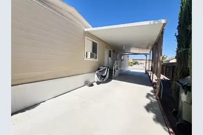 13962 Riviera, Victorville, CA 92395 - Photo 7