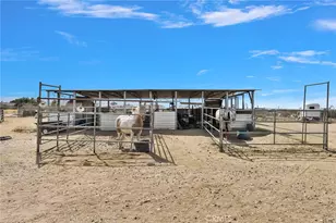 9145 Marco, Victorville, CA 92392 - Photo 23