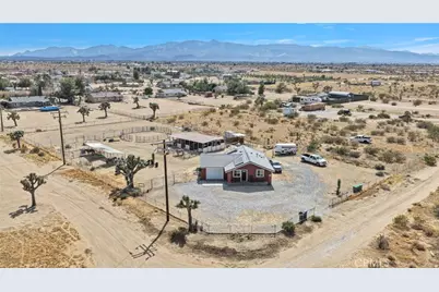 9145 Marco, Victorville, CA 92392 - Photo 33