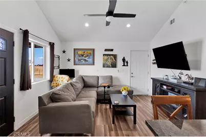 9145 Marco, Victorville, CA 92392 - Photo 3