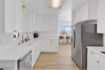 9356 Bonita Vista, Apple Valley, CA 92308 - Photo 15