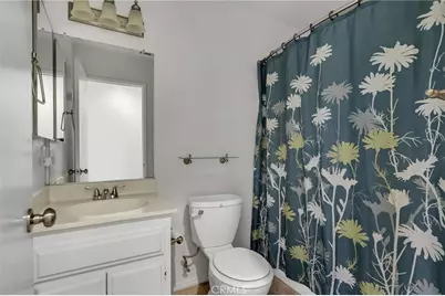 12855 Candlewick Lane, Victorville, CA 92395 - Photo 15