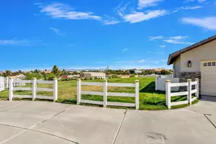 10525 Sage St, Oak Hills, CA 92344 - Photo 5