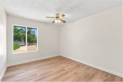 21011 Sioux Road, Apple Valley, CA 92308 - Photo 19