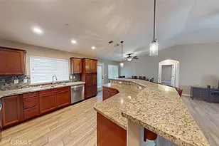 10882 Malgosa, Apple Valley, CA 92308 - Photo 17