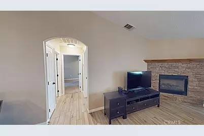 10882 Malgosa, Apple Valley, CA 92308 - Photo 11