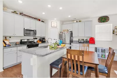 12906 Echo Valley, Victorville, CA 92392 - Photo 11