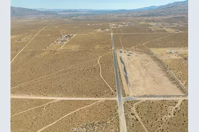 23854 Ocotillo, Apple Valley, CA 92308 - Photo 9