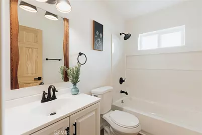 630 Victoria, Sugarloaf, CA 92386 - Photo 11