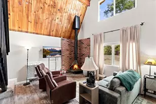 550 Pine Ln, Sugarloaf, CA 92386 - Photo 3