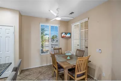 15643 Pilot Rock Way, Victorville, CA 92394 - Photo 17