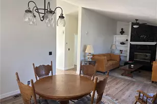 22241 Nisqually Road, Apple Valley, CA 92308 - Photo 5
