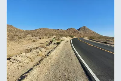 0 Apple Valley Parcel #0472-051-16 Road, Apple Valley, CA 92307 - Photo 3