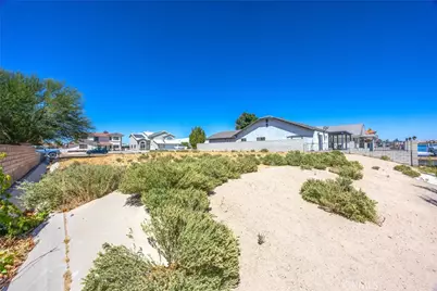 14441 Ironsides, Helendale, CA 92342 - Photo 9
