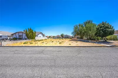 14441 Ironsides, Helendale, CA 92342 - Photo 3