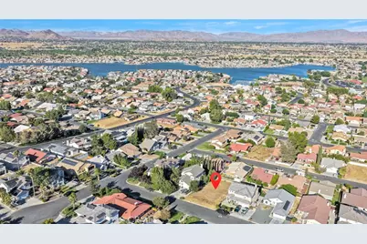 13255 Autumn Leaves, Victorville, CA 92395 - Photo 5