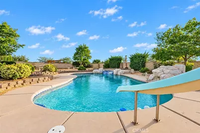 8250 Cataba, Oak Hills, CA 92344 - Photo 41